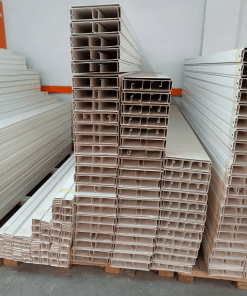 Powder coated Metal Trunking 150 x 50