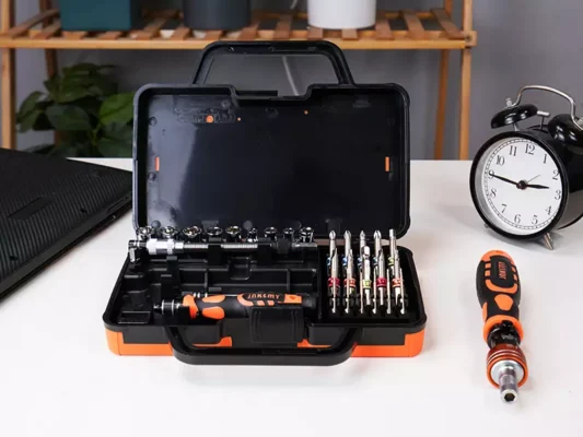 Jakemy JM 6121 screwdriver kit.